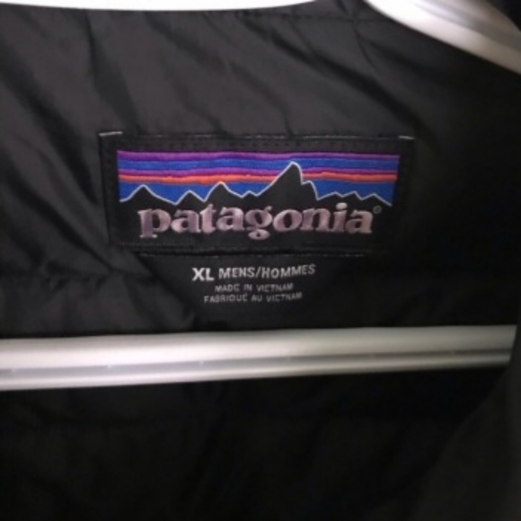 Patagonia down jacket - Picture 3 of 11